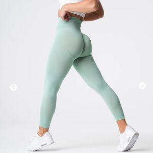 NVGTN light green leggings